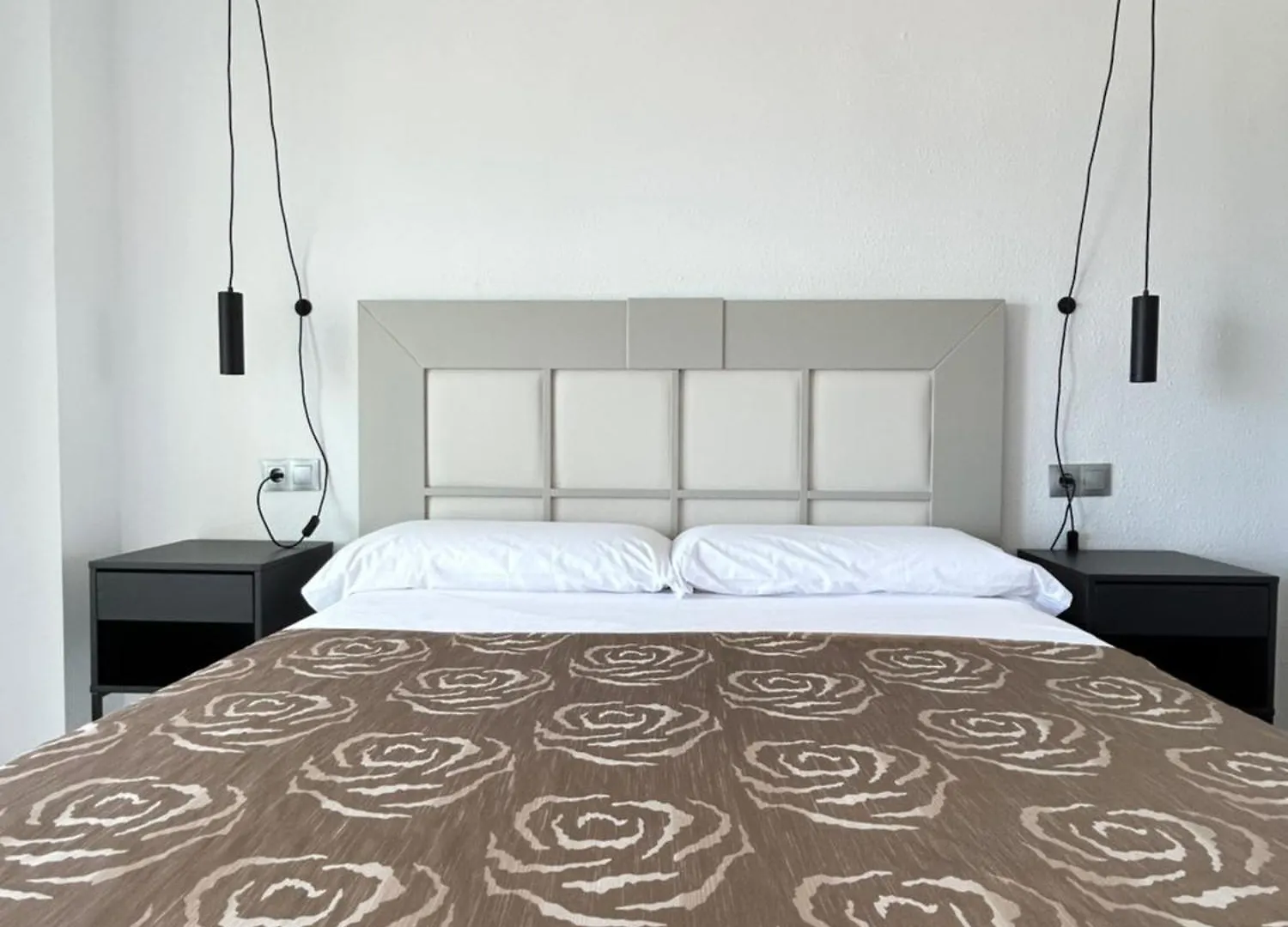 Diana Apartment - Terrace And Pool - 80M From The Beach Benalmadena 0*,  Spain